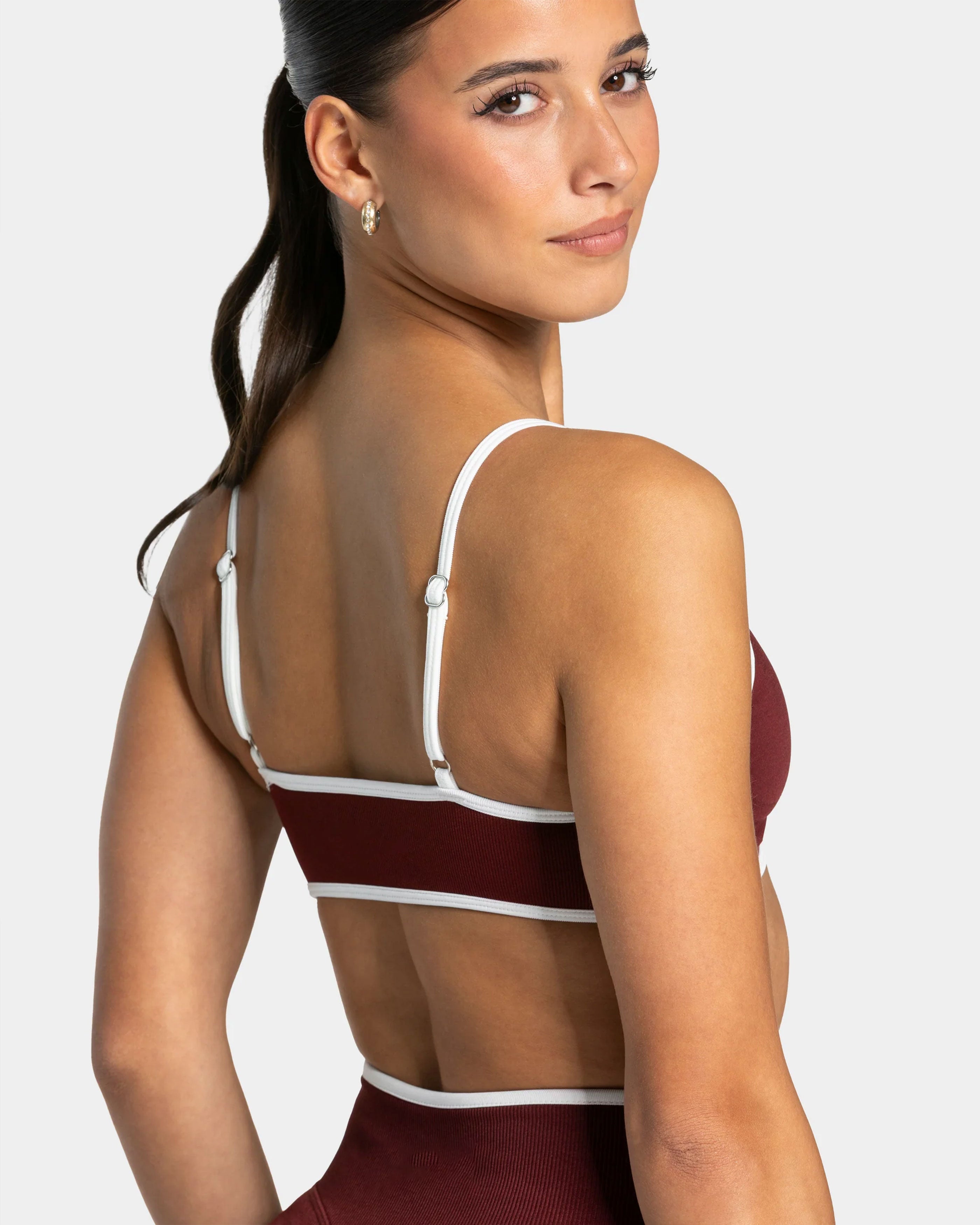 Elara Activewear Set Bordeaux